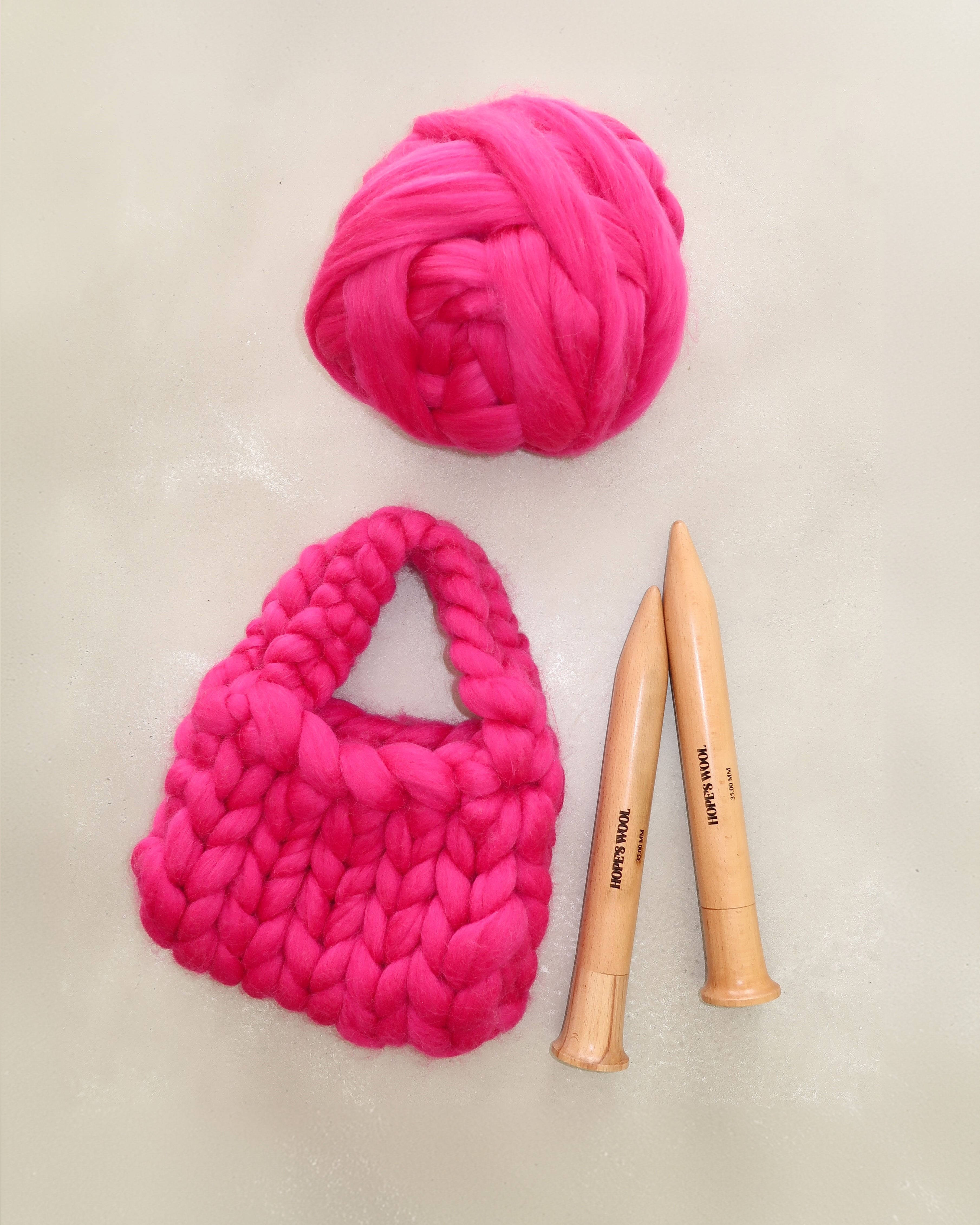 Colossal Wool Colossal Knit Mini Bag Knitting Pattern | Hope's Wool